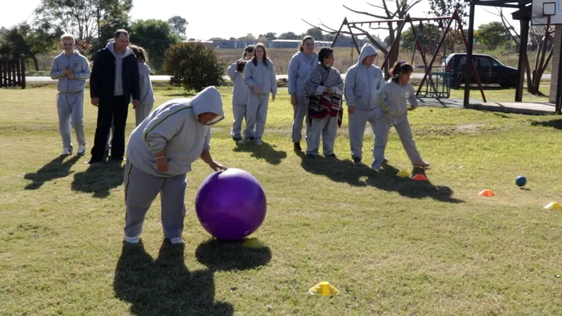 El poder transformador de los talleres creativos y terapéuticos para personas con discapacidad